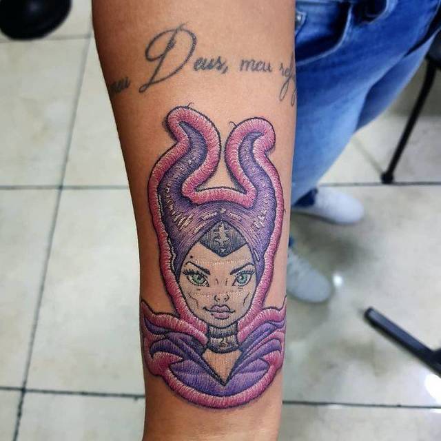 Tatouages Broderie 24 tatouages-broderie-24