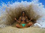 photo-bon-moment-fille-vagues