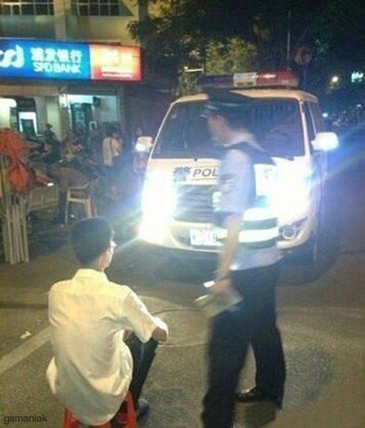 punition-police-chinoise-quand-vous-roulez-avec-des-phares-trop-puissants