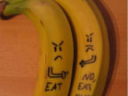 des-bananes-qui-veulent-pas-etre-mangees