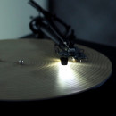 miniature pour De la musique sur un vinyle en bois