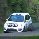 miniature pour Cameraman frappé par la roue d'une voiture de Rallye