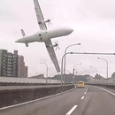 crash-avion-transasia-pont