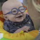 miniature pour Un bébé voit sa mère en HD pour la première fois