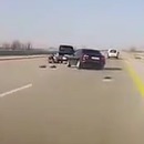 miniature pour Changer sa roue au milieu de l'autoroute