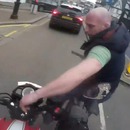 miniature pour Un cycliste vole les clés d'un motard et va le regretter