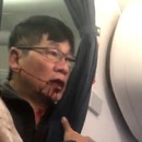 passager-traine-hors-avion-united