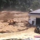 miniature pour Rupture du barrage d'une rivière au Laos