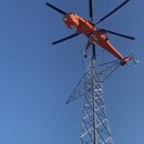miniature pour Un pose précise d'un pylône électrique par un hélicoptère