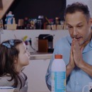 papa-bouteille-lait-peta