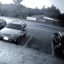 miniature pour Une Tesla volante capturée sur les caméras de surveillance