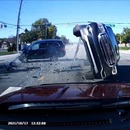 accident-insolite-grille-feu-rouge