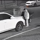 femme-tricycle-voiture-stationnee-accident
