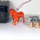 Augmenter le voltage dans un jouet cheval