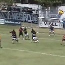 miniature pour Double retourné acrobatique au football