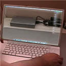 miniature pour Un Macintosh à ecran transparent