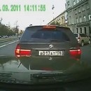 miniature pour La blonde conne en voiture