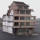 miniature pour Une maison au milieu de l'autoroute