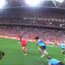 miniature pour Une caméra sur la tête de l'arbitre au Rugby