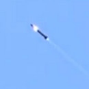 miniature pour Un laser puissant détruit une roquette