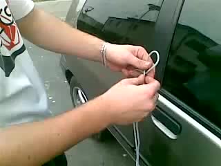 3 manières de pénétrer dans votre voiture sans les clés